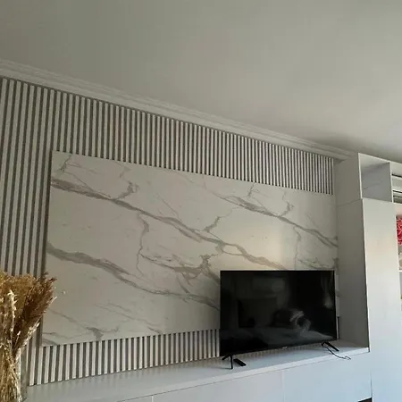 Daire Blackbird Apartament *